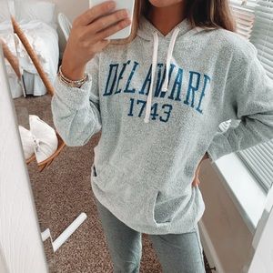 University of Delaware Sweatshirt